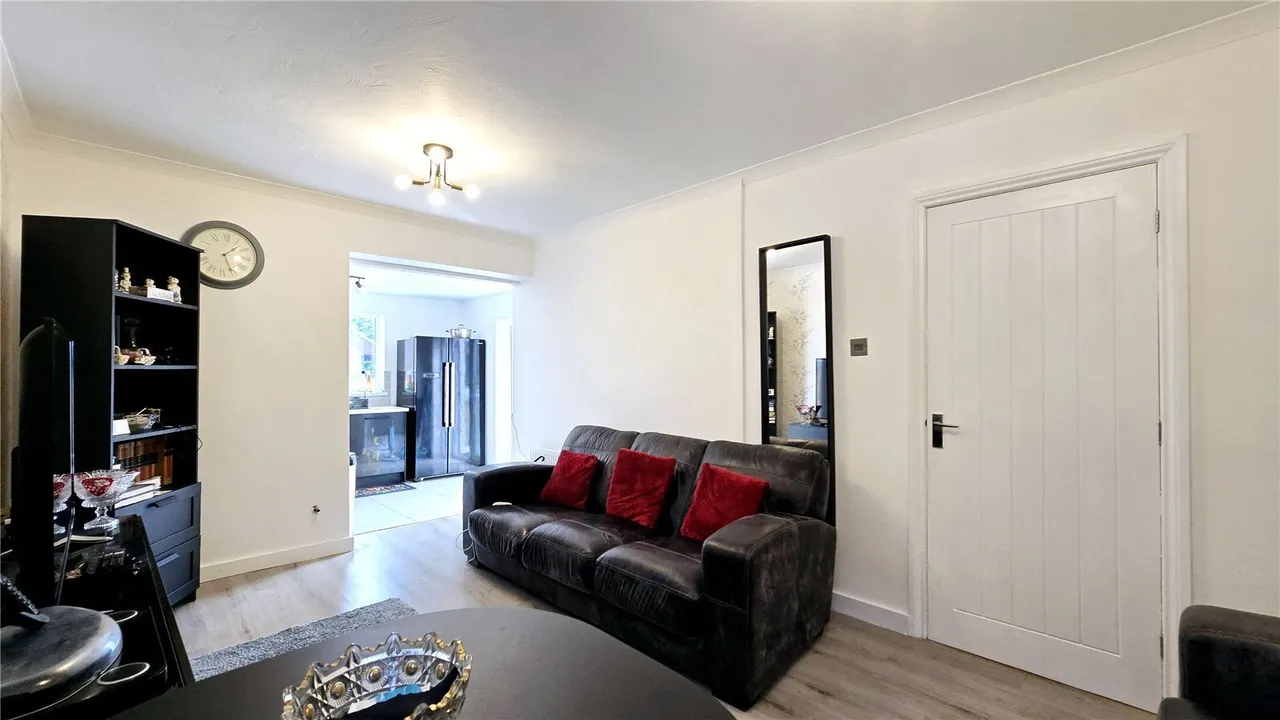 Lewascote, Holyhead, LL65, photo 7
