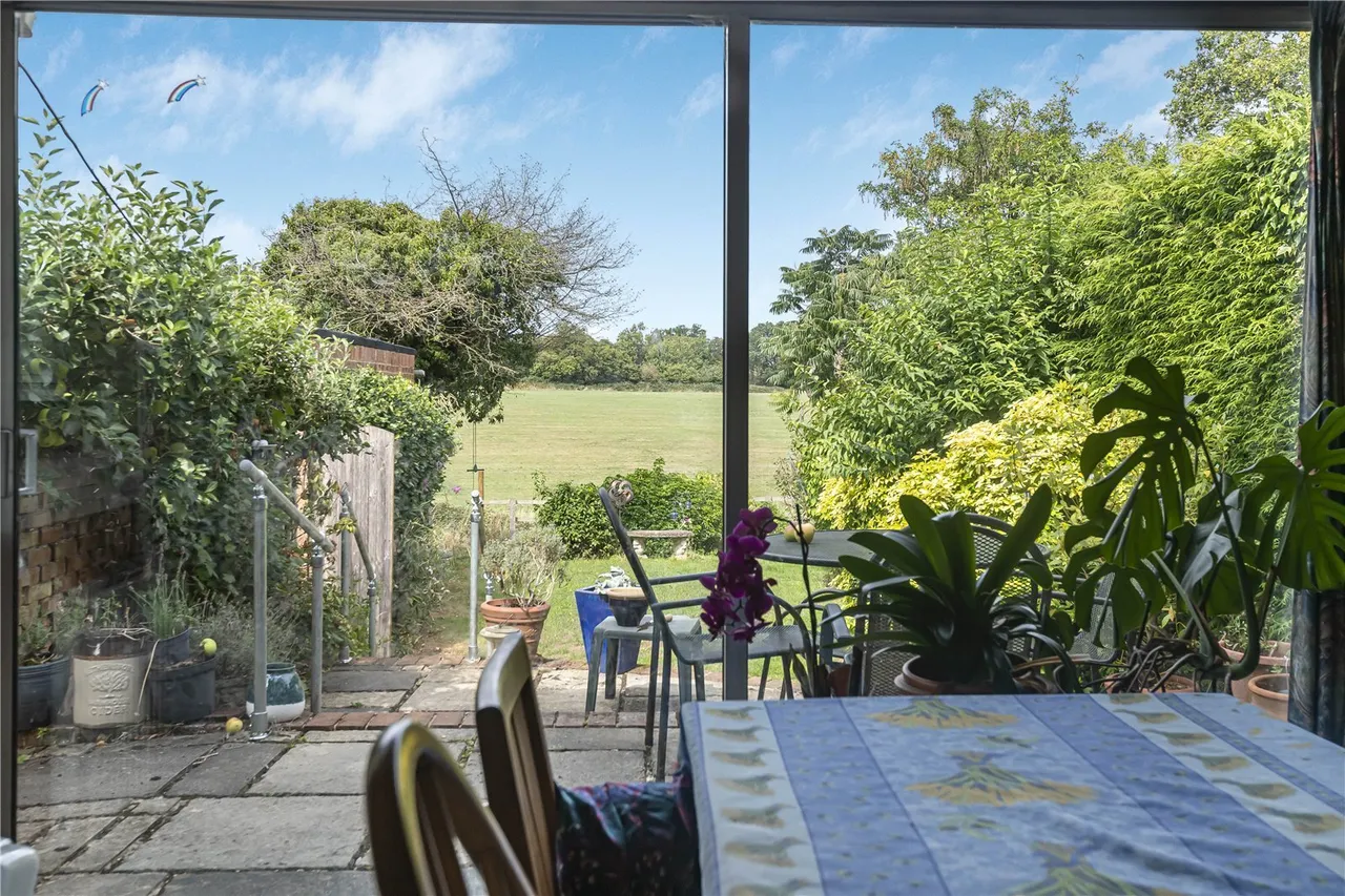 Elizabeth Close, Henley-on-Thames, RG9, photo 2