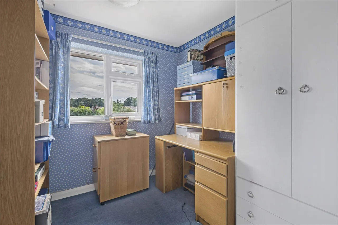 Elizabeth Close, Henley-on-Thames, RG9, photo 13