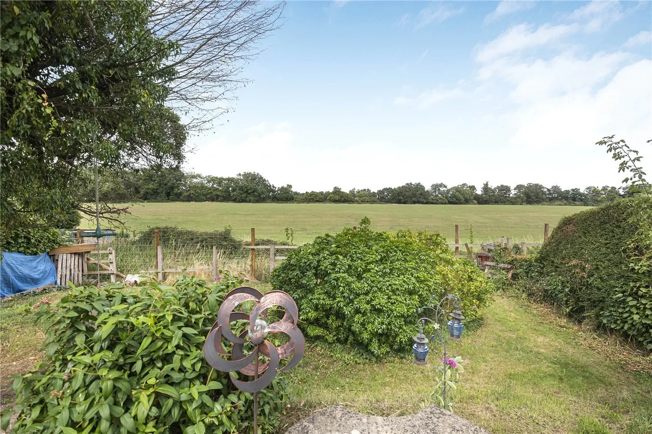 Elizabeth Close, Henley-on-Thames, RG9, photo 17