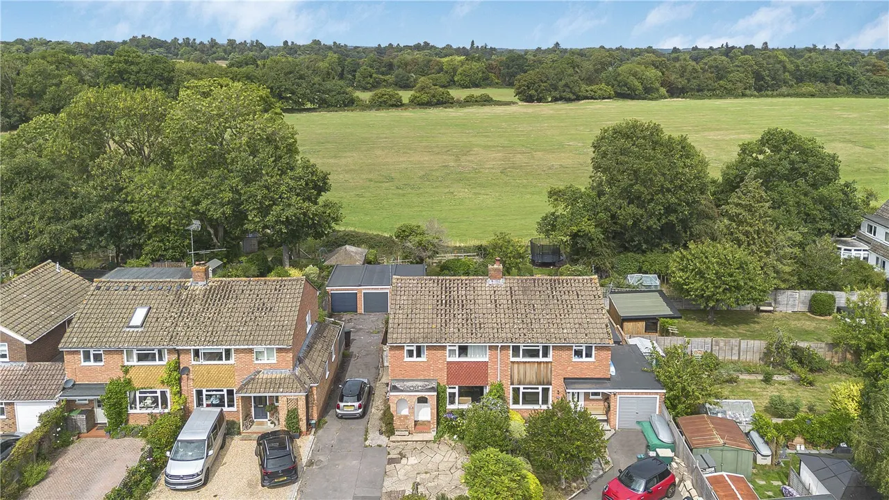 Elizabeth Close, Henley-on-Thames, RG9, photo 6