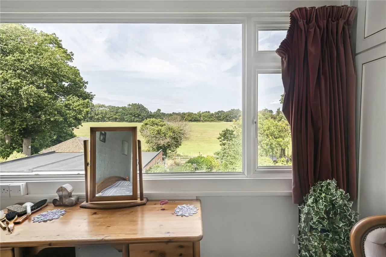 Elizabeth Close, Henley-on-Thames, RG9, photo 10
