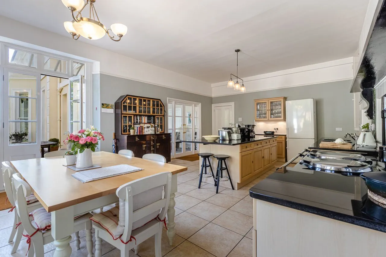 Higher Warberry Road, Torquay, Devon, TQ1 1SA, photo 10