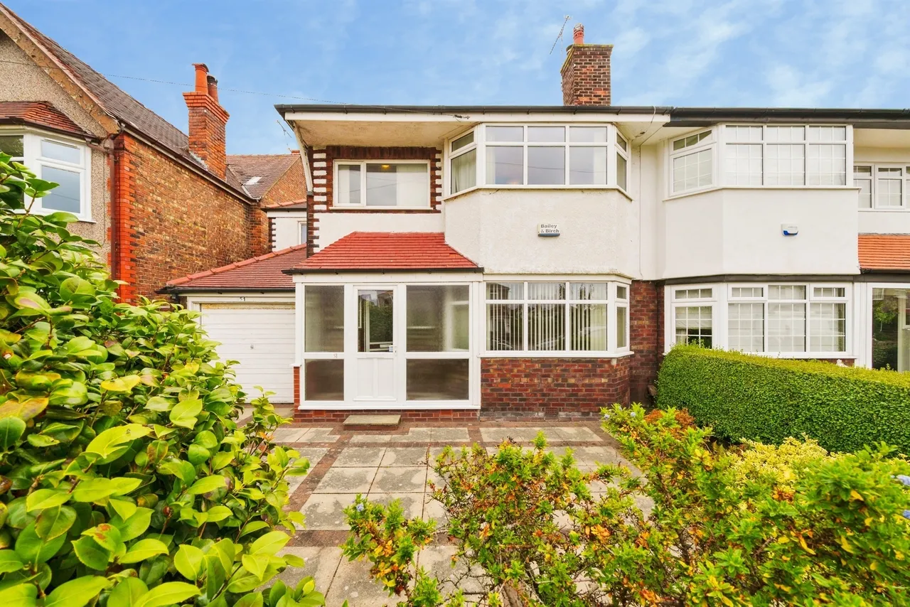 4 bed house for sale — Rolleston Drive, Wallasey