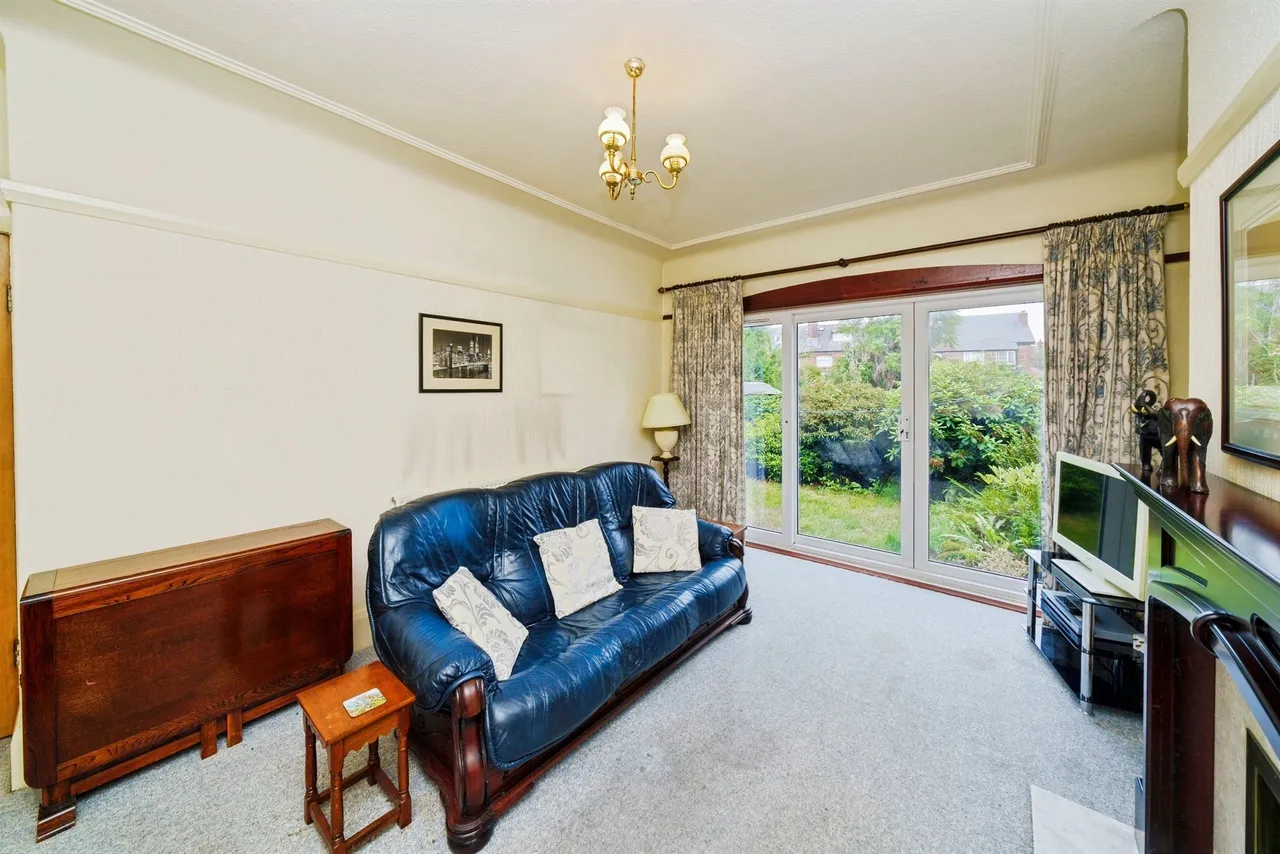 Rolleston Drive, Wallasey, photo 11