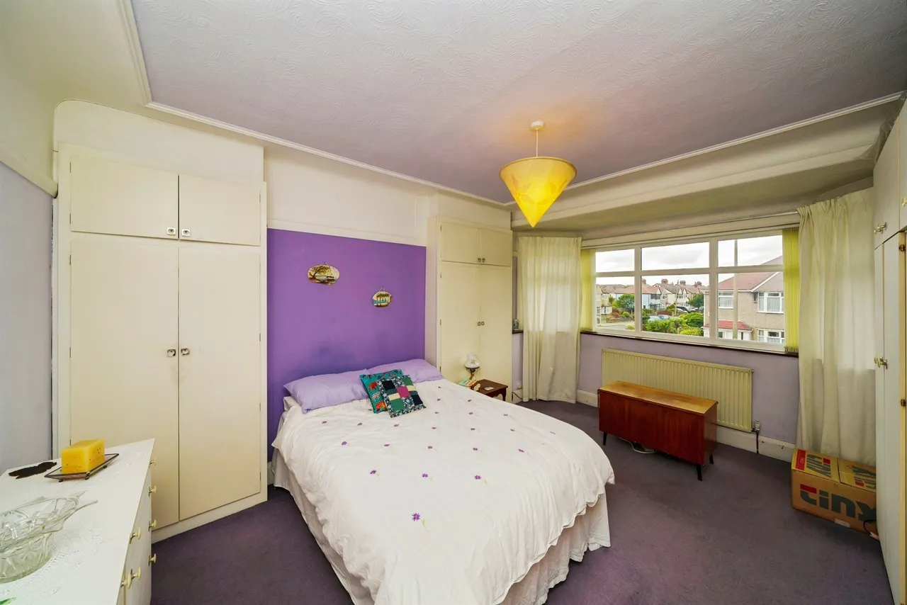 Rolleston Drive, Wallasey, photo 12
