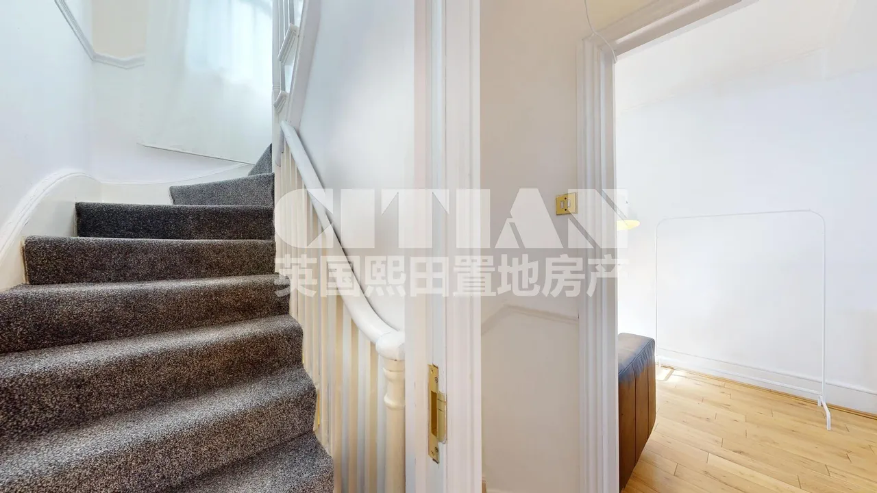 Ponsonby Terrace, photo 2