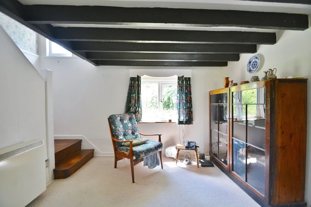 Worminghall Road, Oakley, photo 5