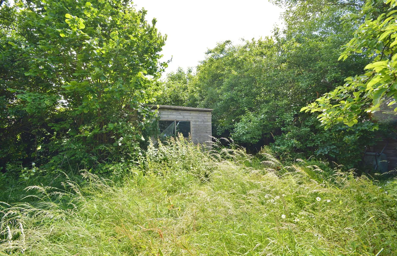 Worminghall Road, Oakley, photo 19