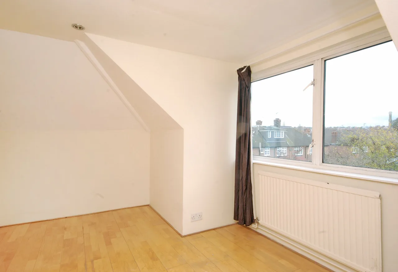 Flat A, 142 Anson Road, London, photo 4