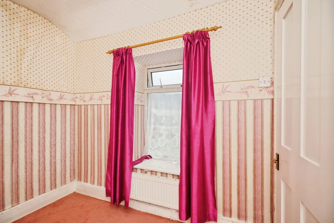 Holland View, Blaenau Ffestiniog, LL41, photo 18