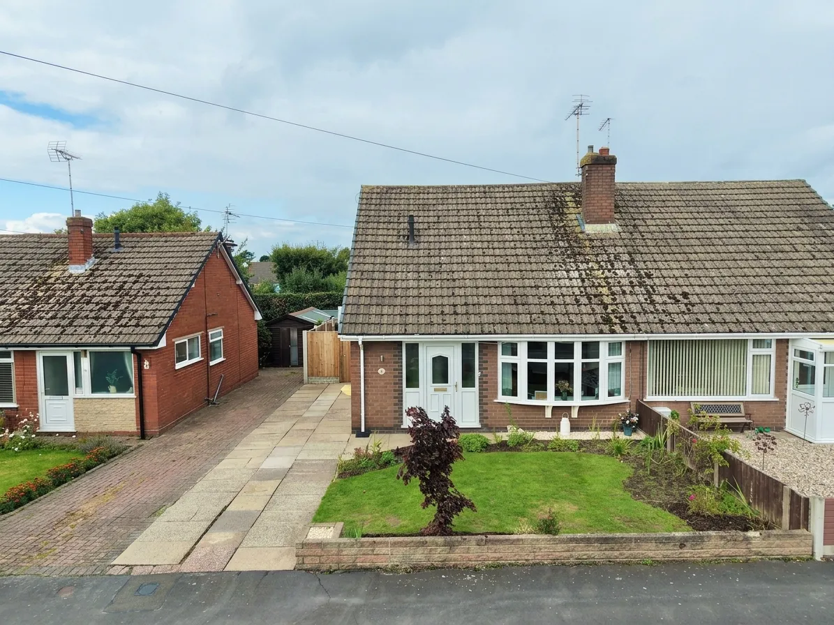 3 bed house for sale, Greenfields Avenue, Shavington, CW2