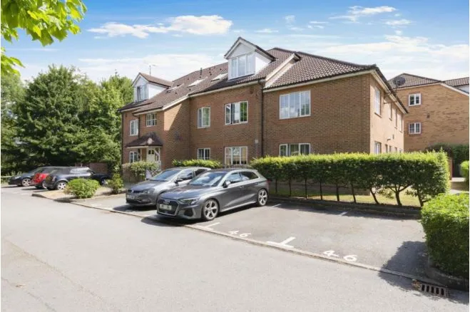 Aspen Vale, Whyteleafe, CR3, photo 2