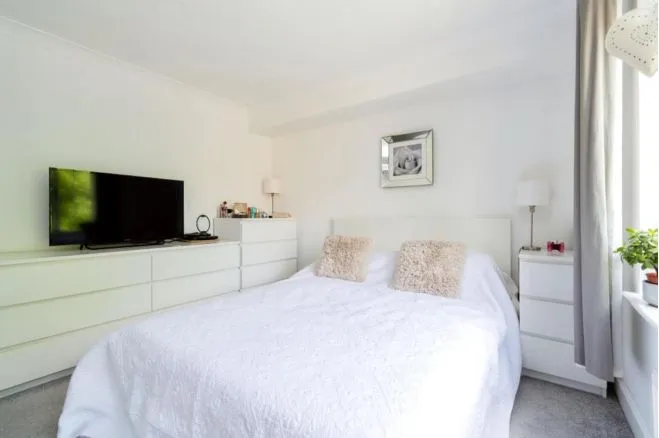 Aspen Vale, Whyteleafe, CR3, photo 10