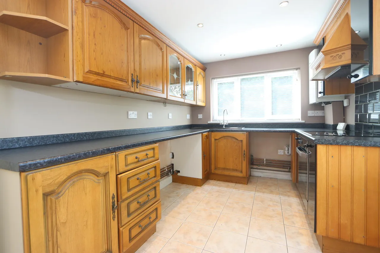 The Crescent, Hagley, Stourbridge, photo 8