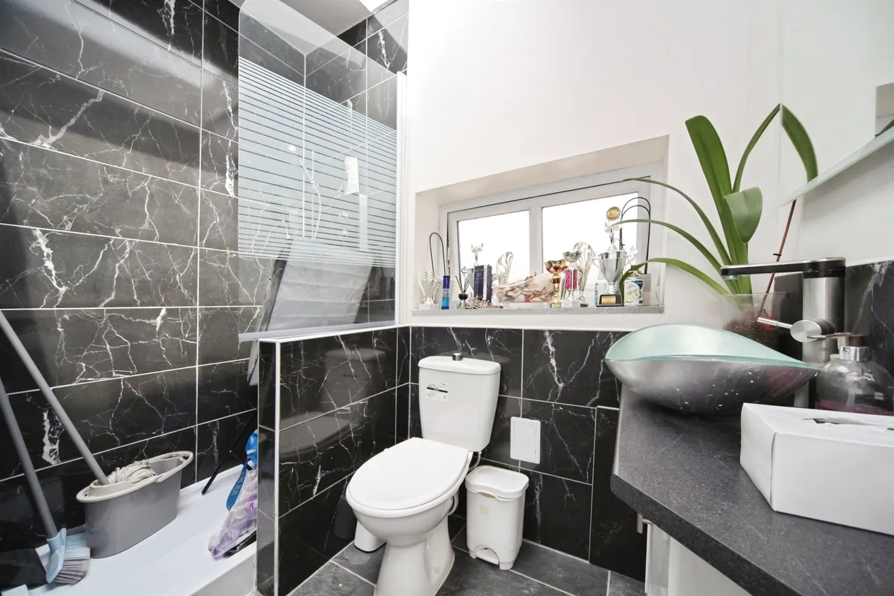 Grasmere Walk, Houghton Regis, DUNSTABLE, photo 2