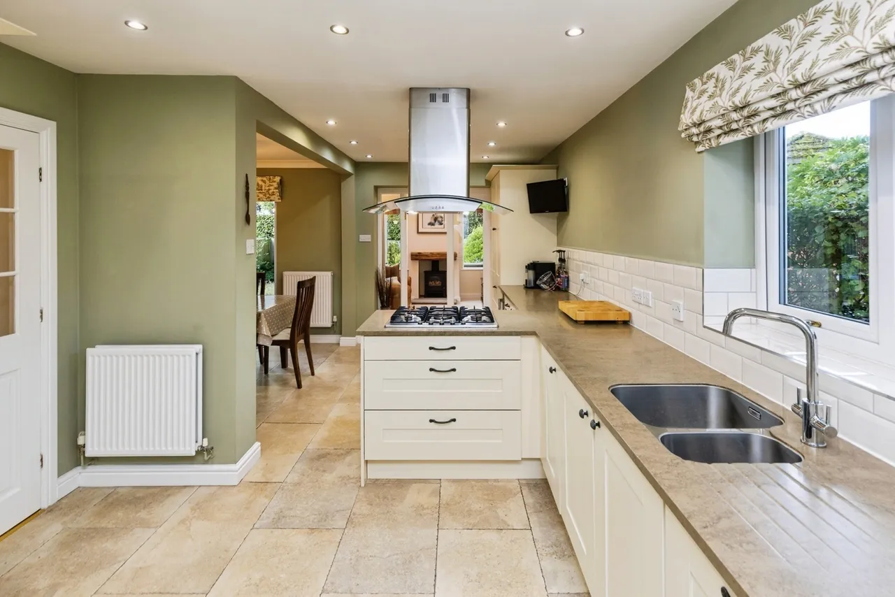 Breton Close, Chester, CH2, photo 9