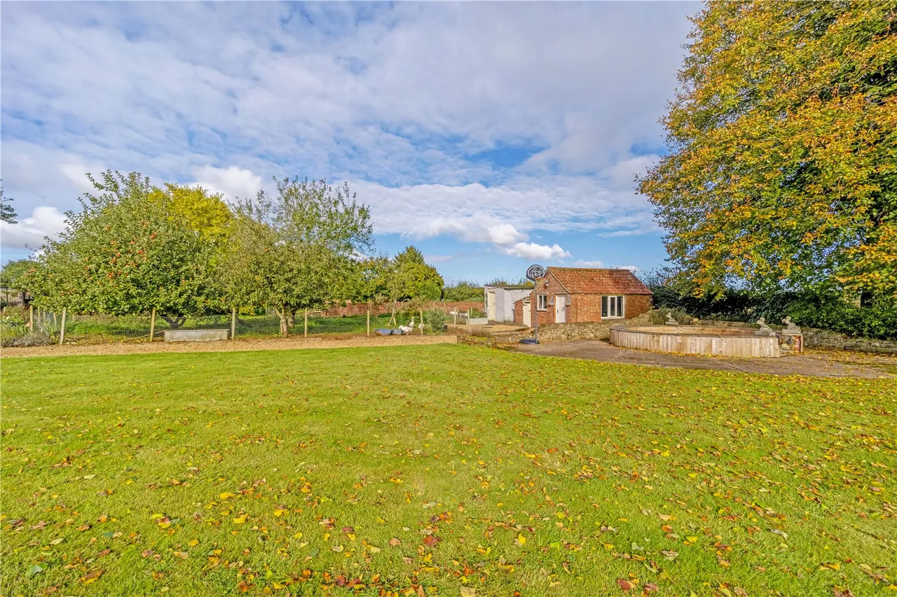 Belvoir Road, Eaton, NG32, photo 35