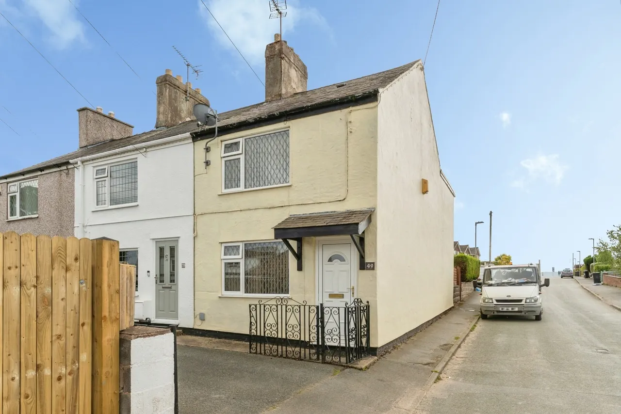 2 bed house for sale, Well Street, Buckley, CH7