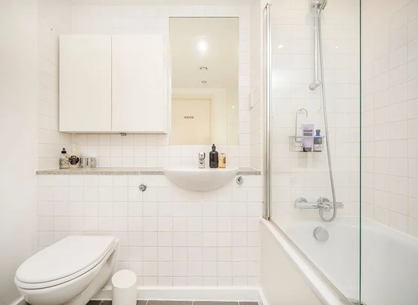 York Way, King's Cross, N1C, photo 7