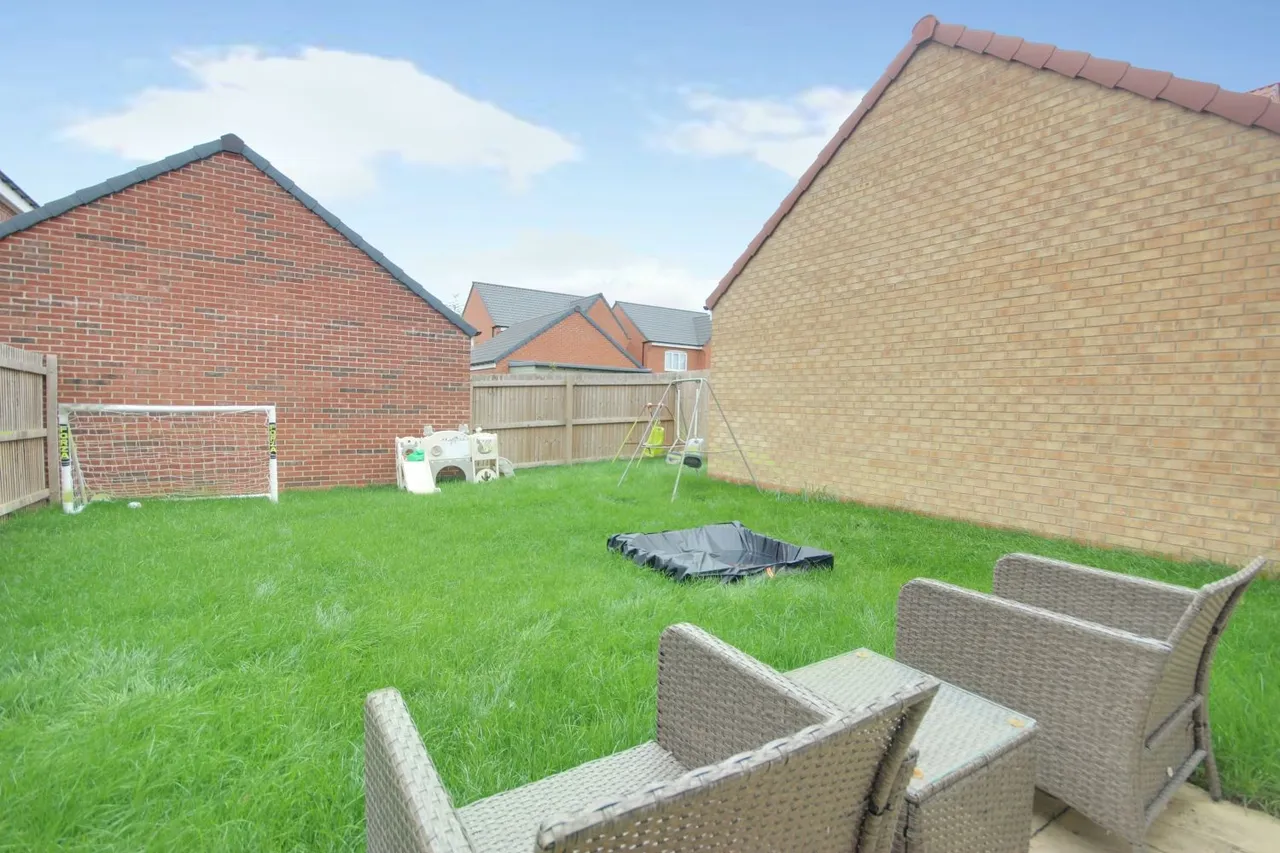Marson Drive, Beverley, HU17, photo 17