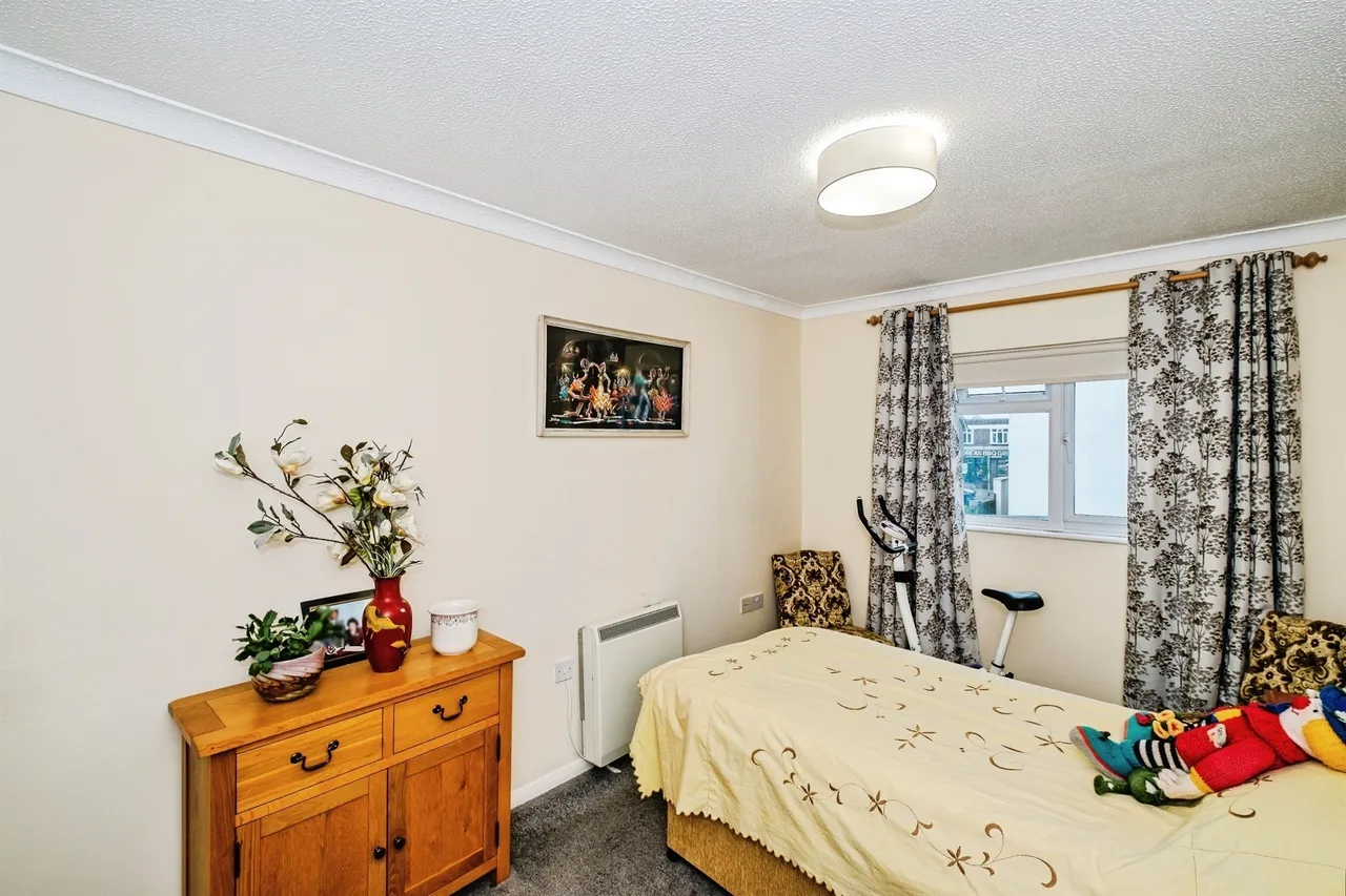 Freshbrook Road, Lancing, BN15, photo 12