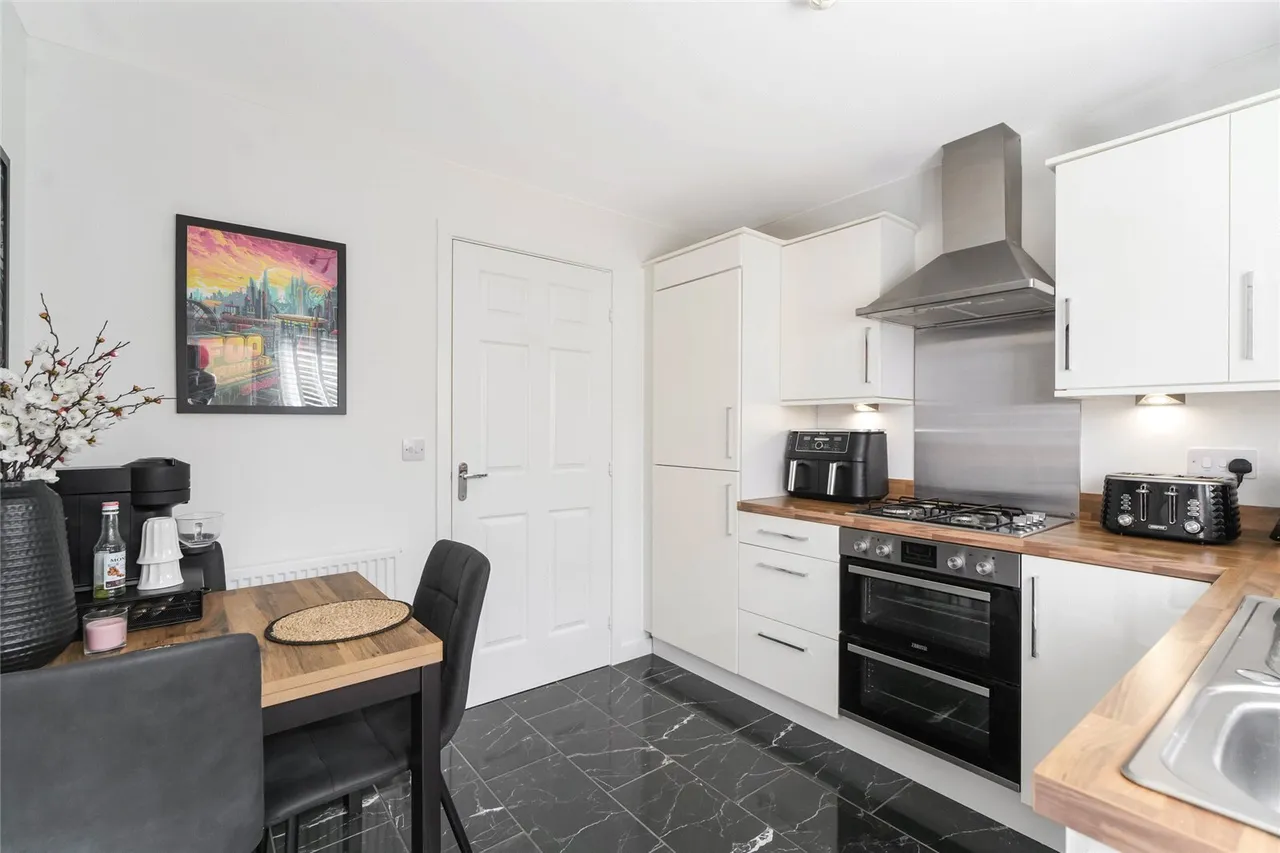 Tillycairn Drive, Gathamlock, Glasgow, G33, photo 7