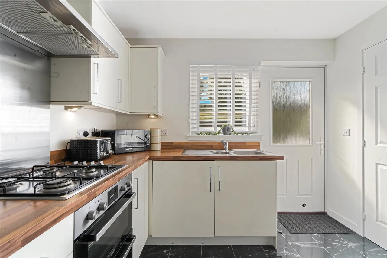 Tillycairn Drive, Gathamlock, Glasgow, G33, photo 6