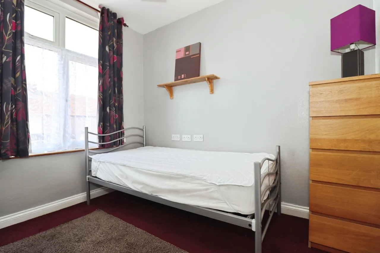 Ninth Avenue, Bristol, Gloucestershire, BS7, photo 14