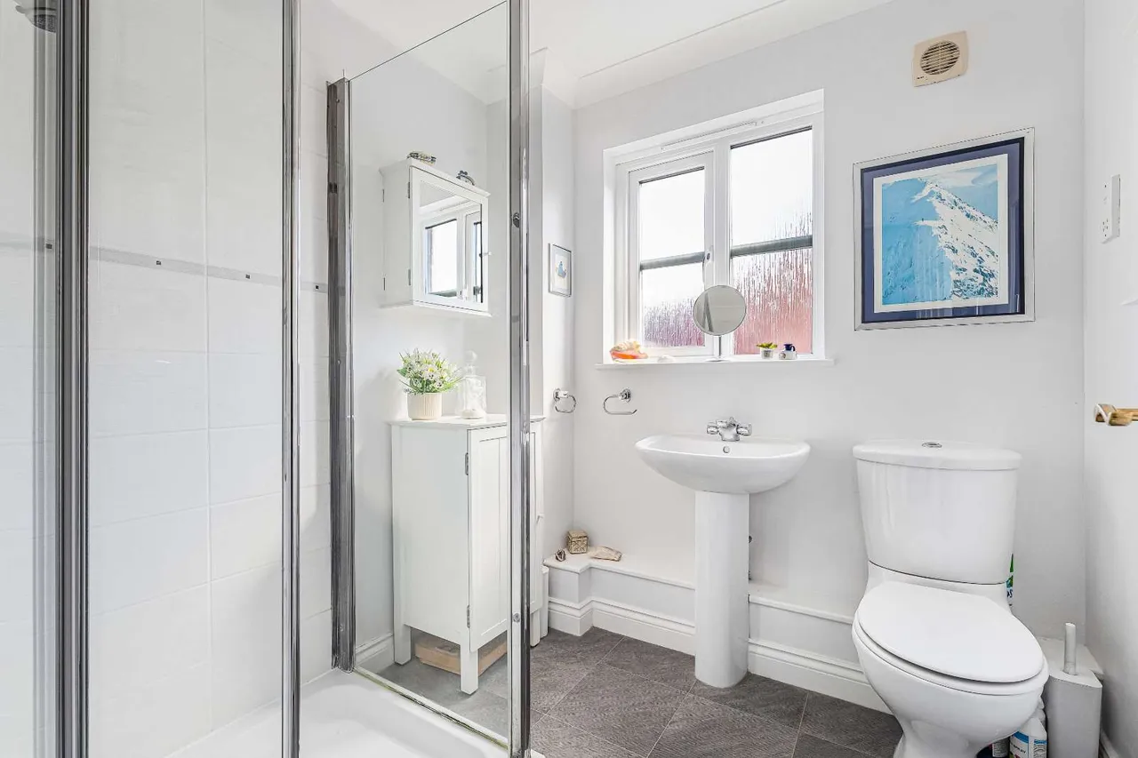 Northend Close, Petworth, West Sussex, GU28 9NS, photo 8