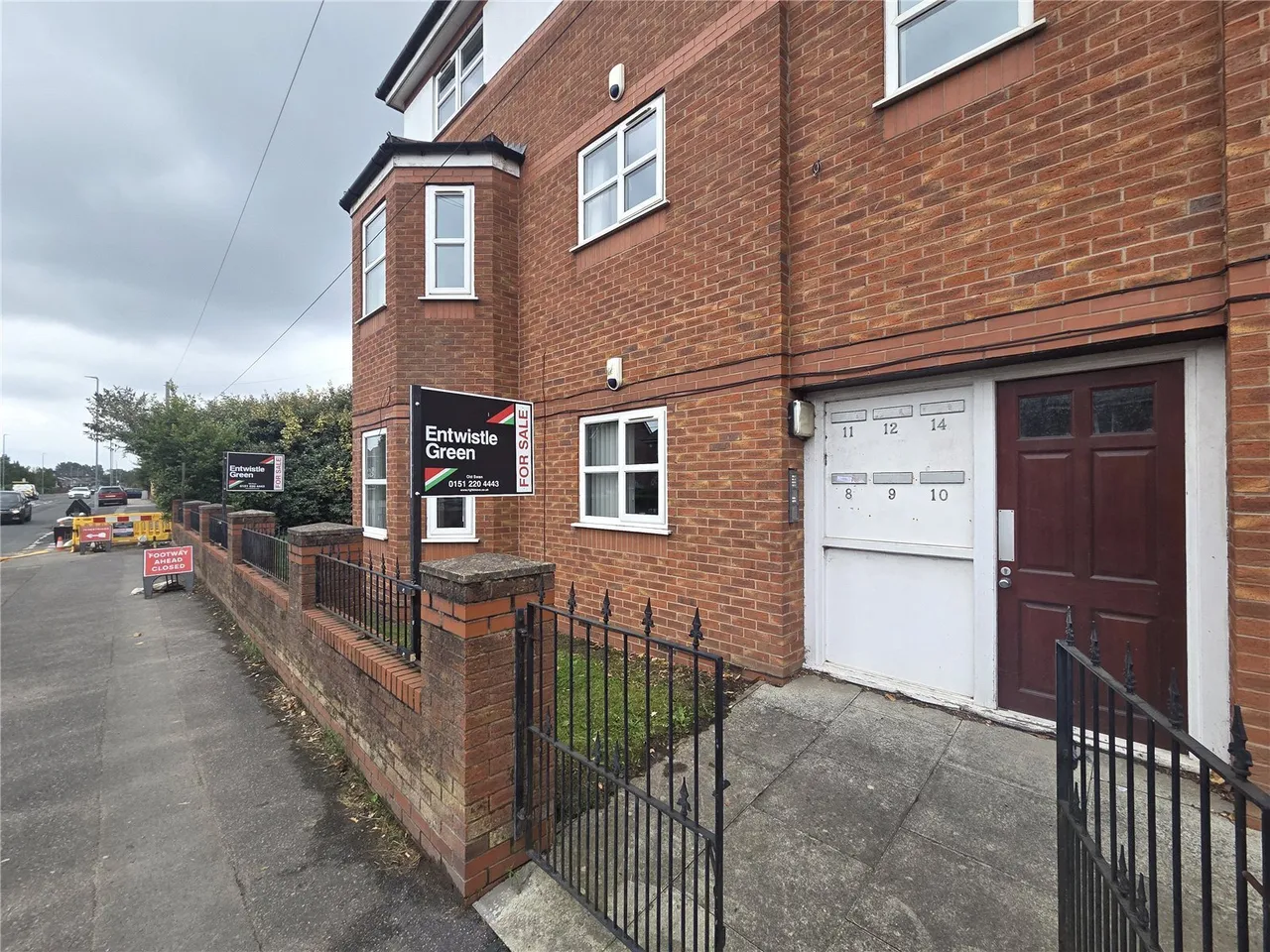 2 bed flat for sale, Western Avenue, Huyton, L36
