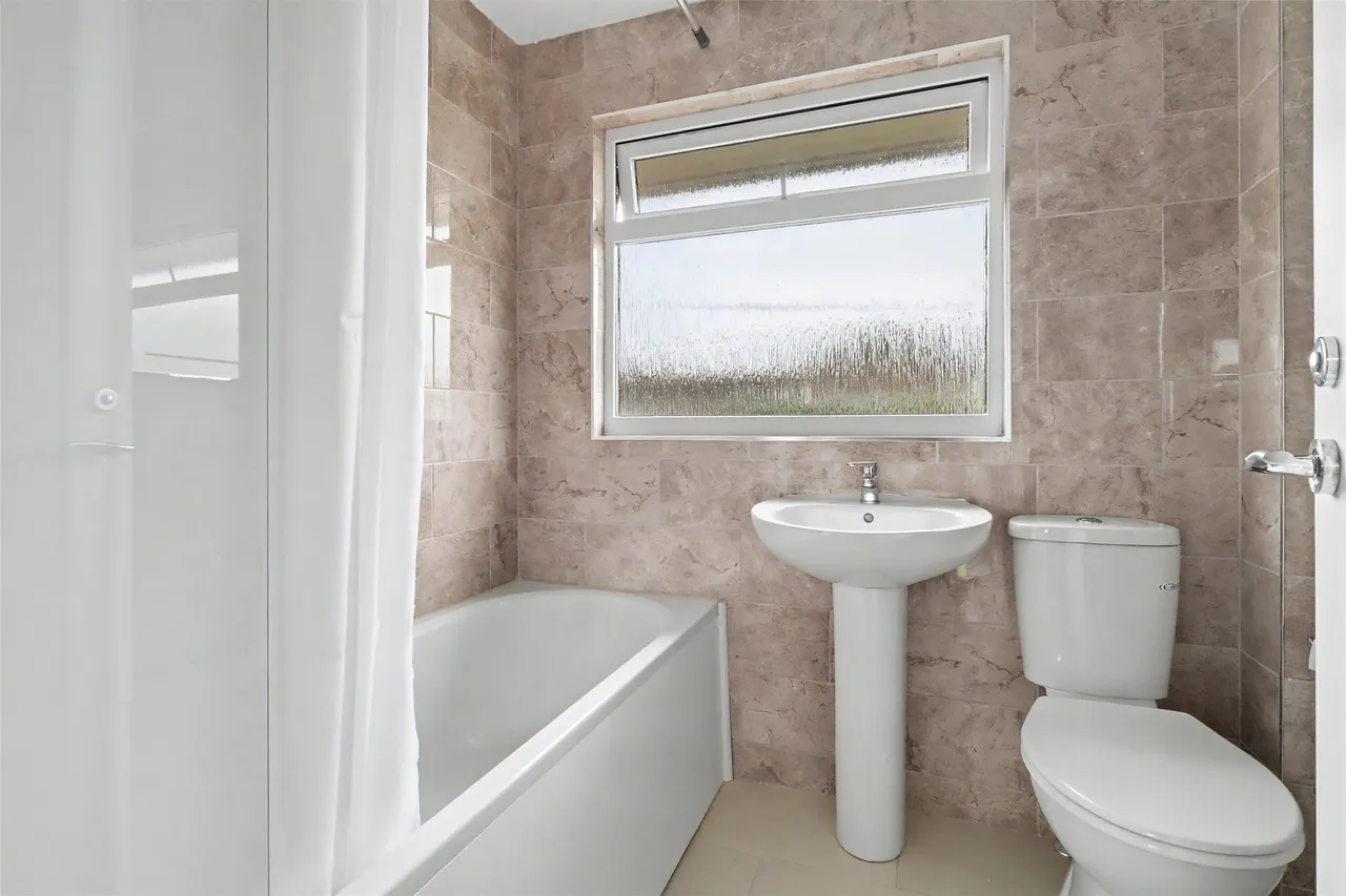 Ralph Close, Braunton, EX33, photo 14