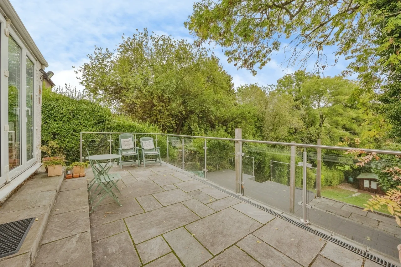 Valley Road, Kenley, CR8, photo 8