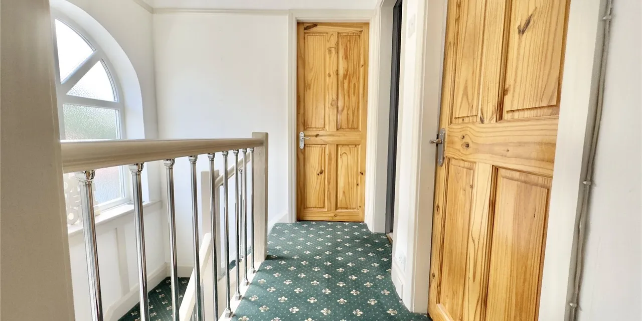 Saughall Massie Road, Upton, CH49, photo 13