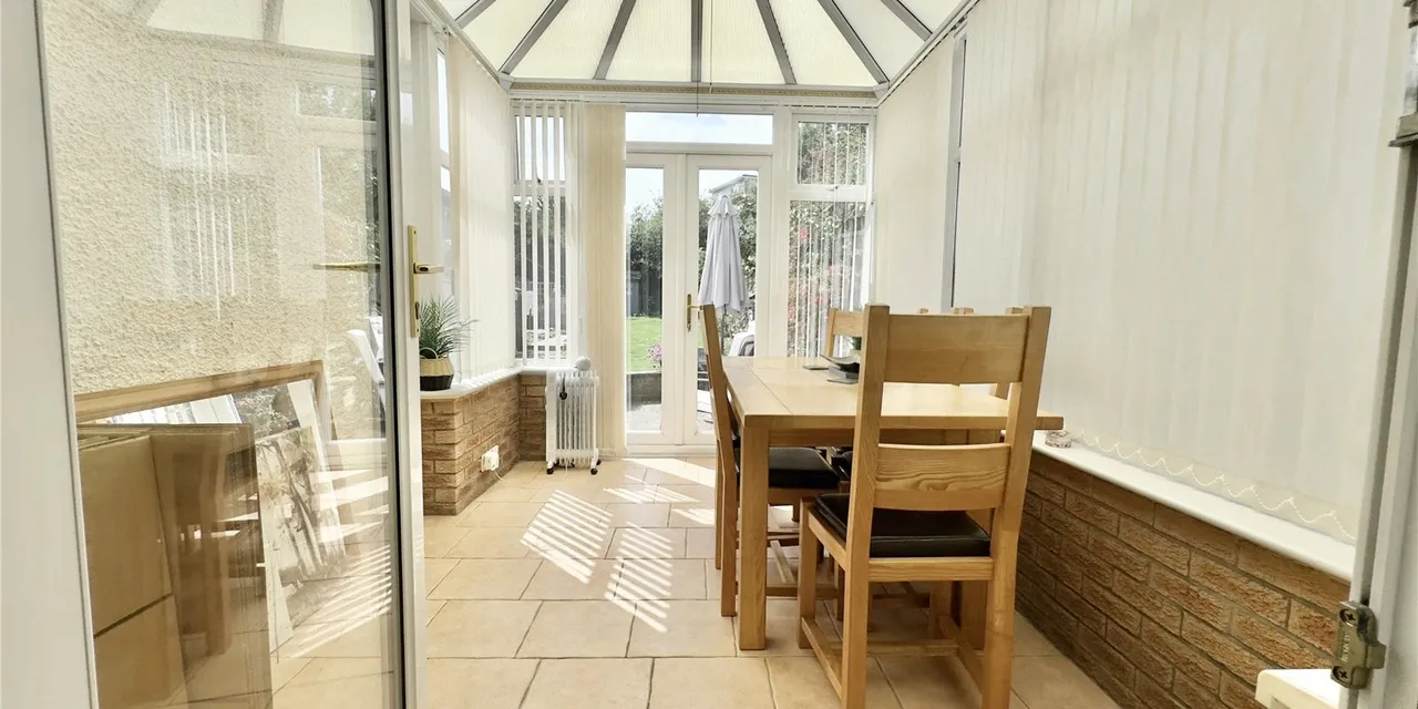 Saughall Massie Road, Upton, CH49, photo 7