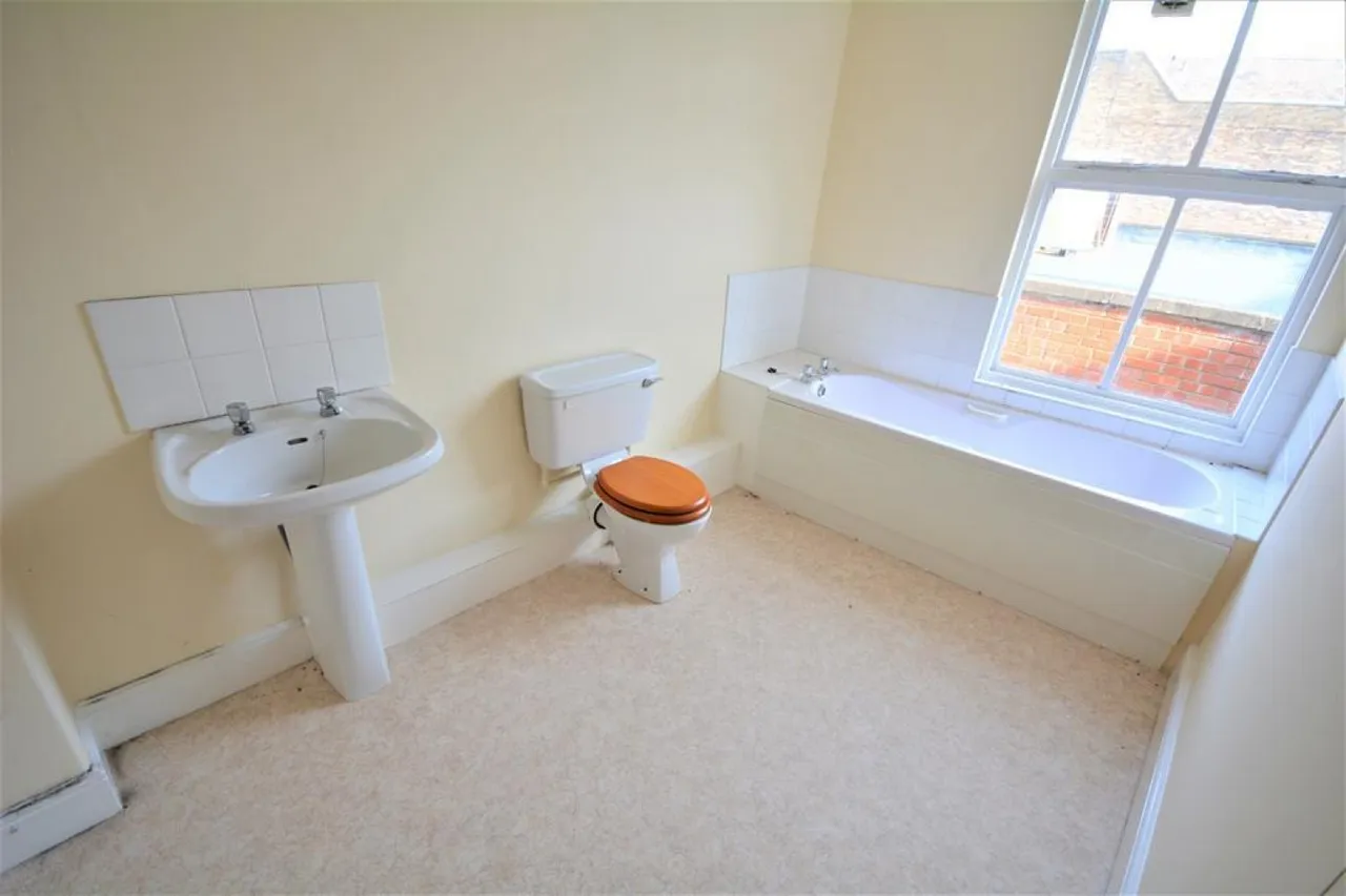Newgate Street, Bishop Auckland, DL14, photo 17
