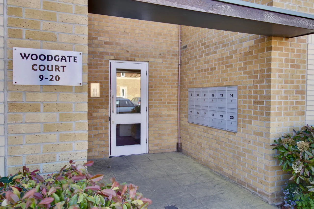 Woodgate Court, Hornchurch, RM11 2EX, photo 4