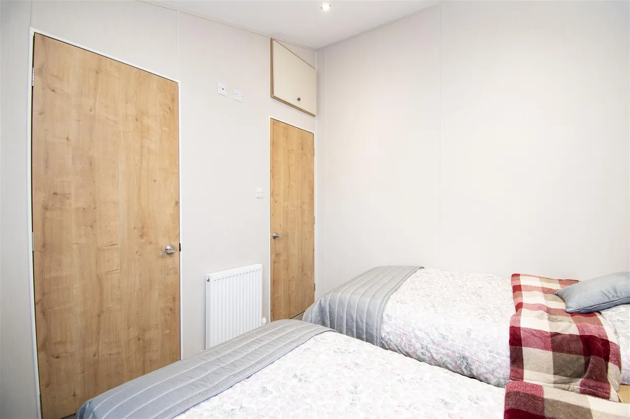 Seaview Avenue, Seaton Estate, photo 15