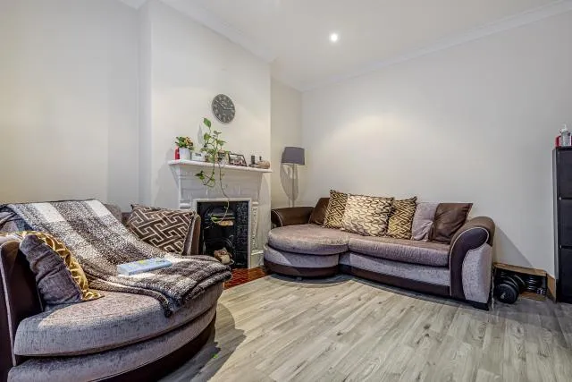 Herga Road, Harrow, HA3, photo 5