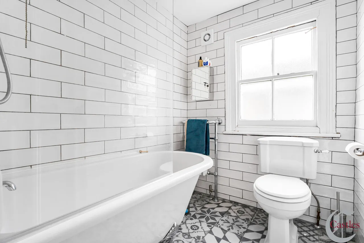 Newick Road, Hackney, E5, photo 8