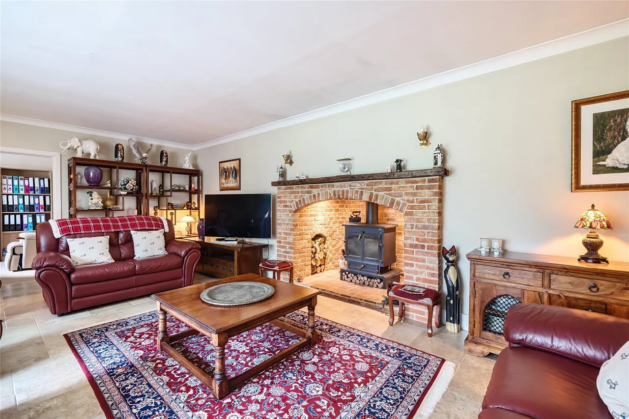 Broadmead, Sway, Lymington, Hampshire, SO41, photo 2