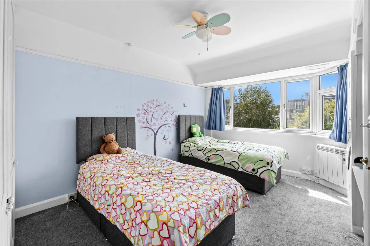 Court Way, Twickenham, TW2 7SA, photo 8