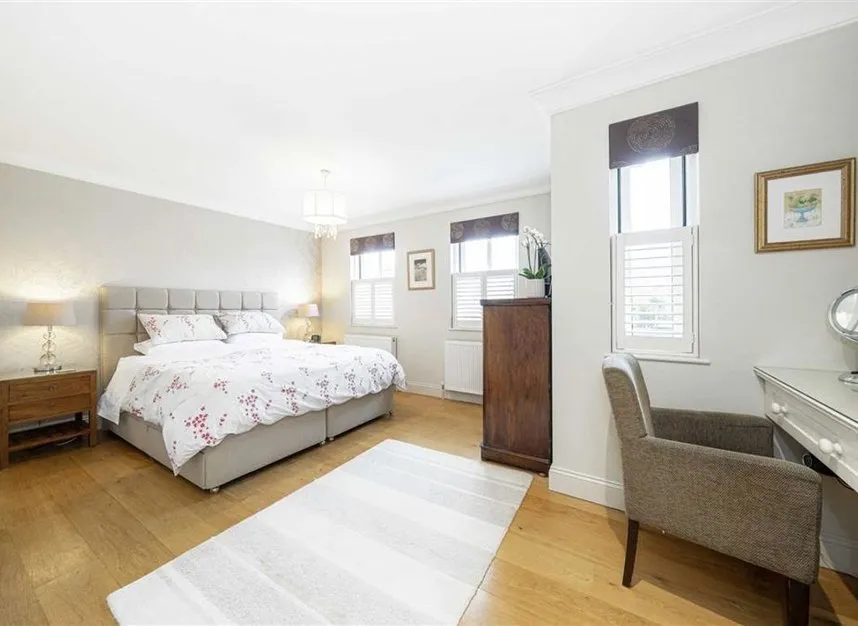Cambridge Road, Teddington, TW11, photo 9