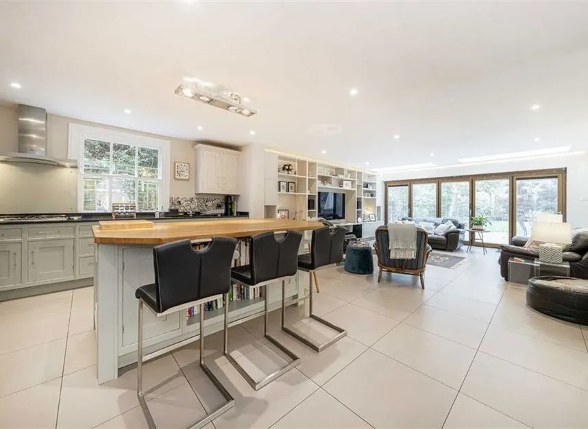 Cambridge Road, Teddington, TW11, photo 4
