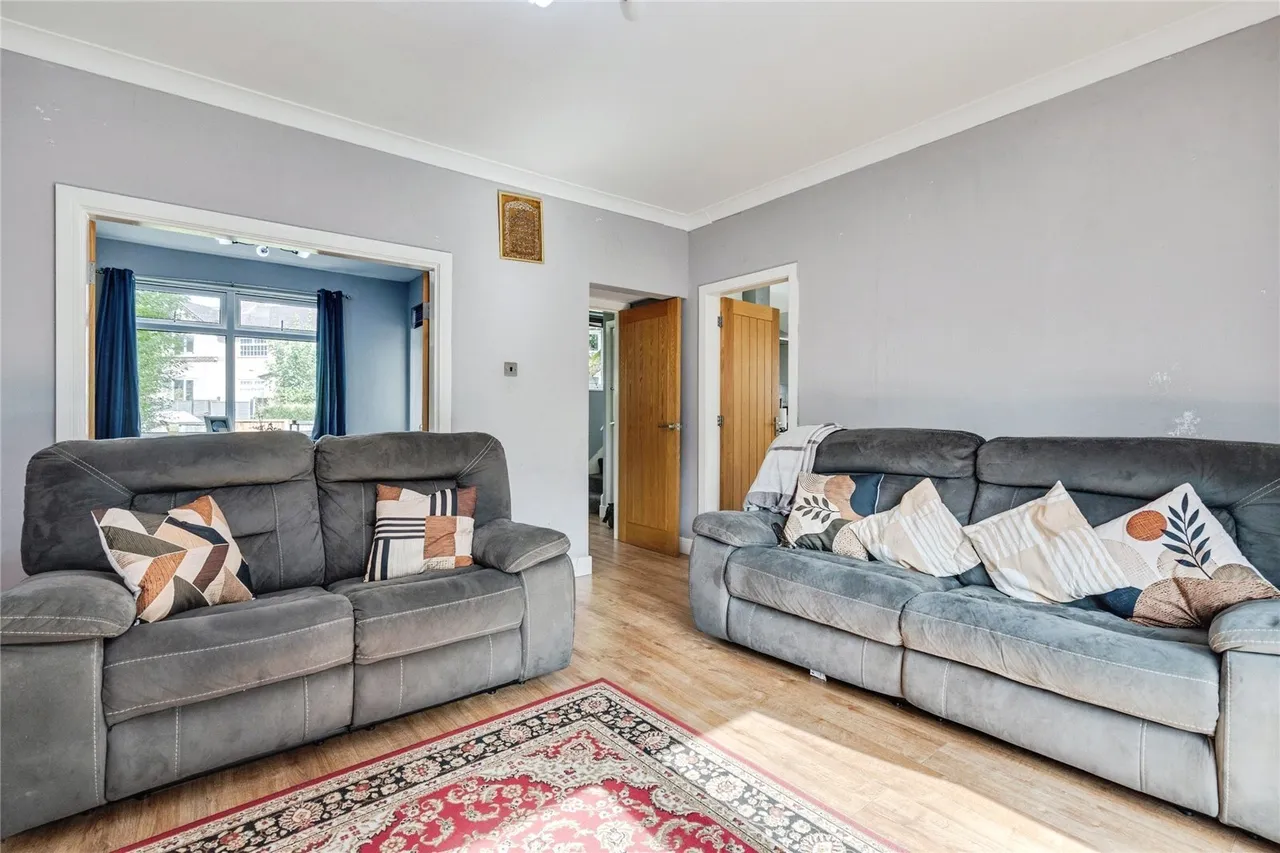 The Crescent, Westhoughton, BL5, photo 2