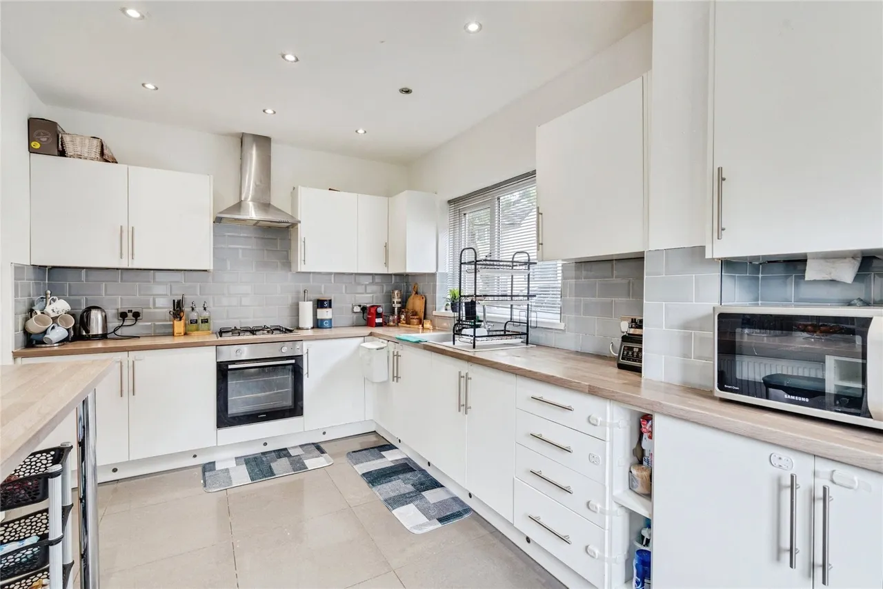 The Crescent, Westhoughton, BL5, photo 9