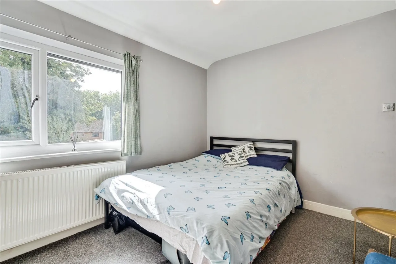 The Crescent, Westhoughton, BL5, photo 18