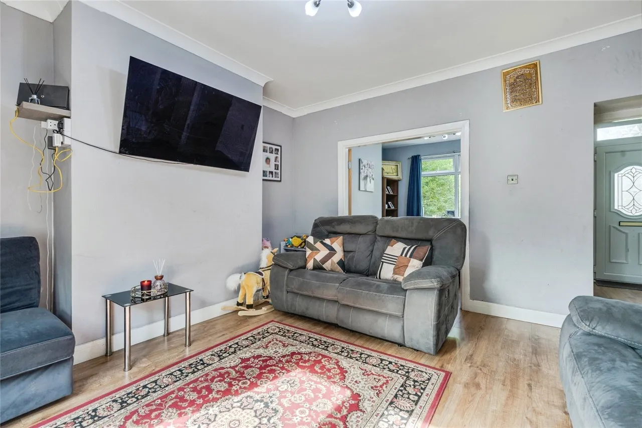 The Crescent, Westhoughton, BL5, photo 4