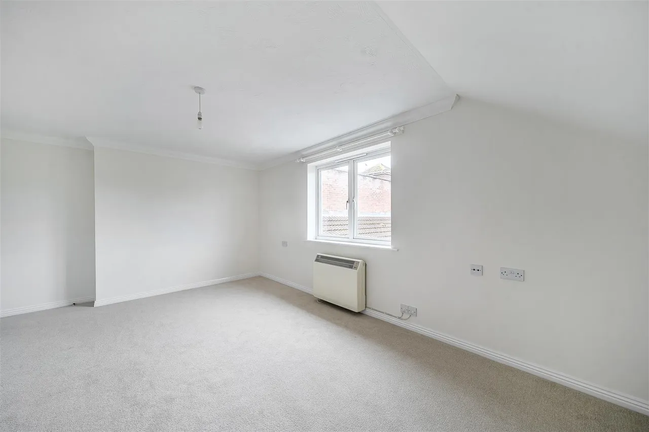 Tylers Close, Lymington, SO41, photo 4