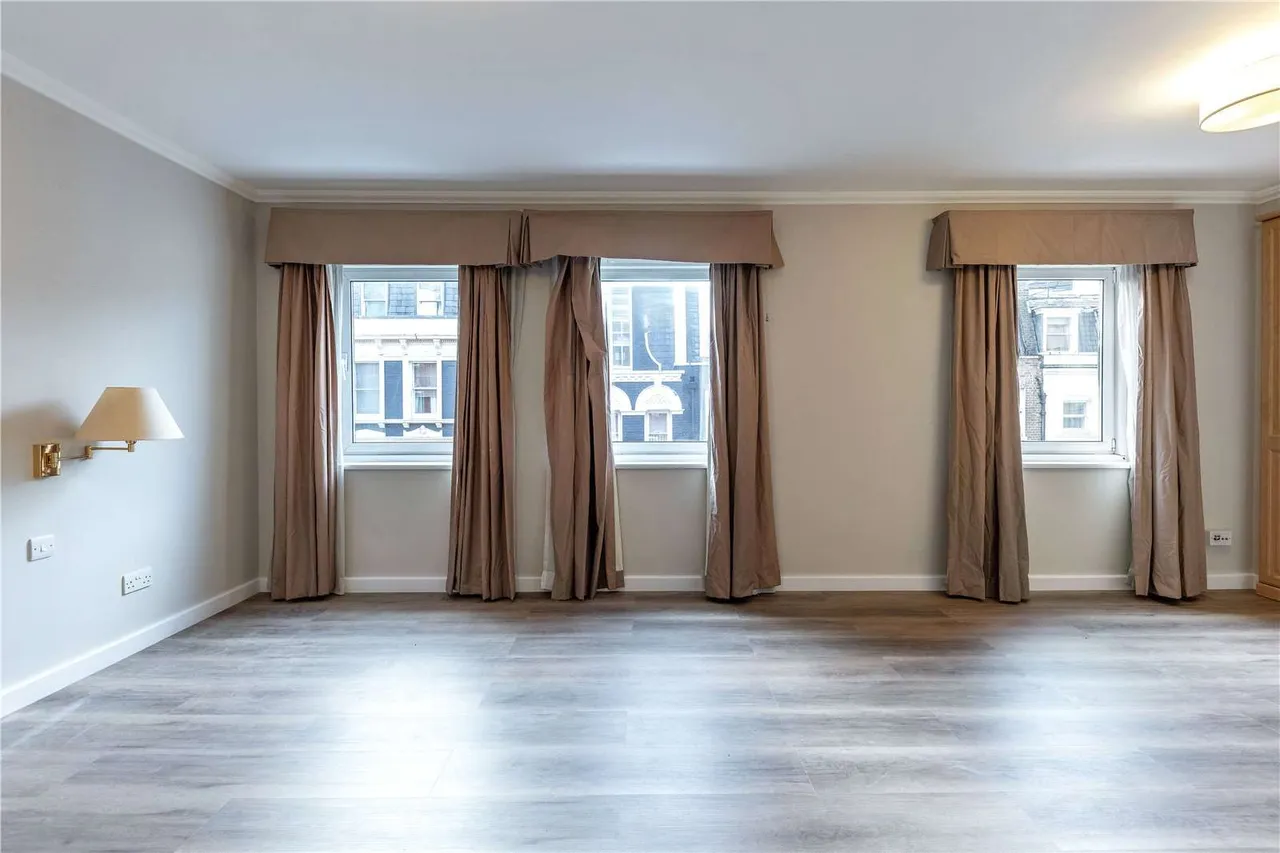 Clarges Street, London, W1J 7EG, photo 6